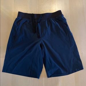 LULULEMON CORE SHORT.